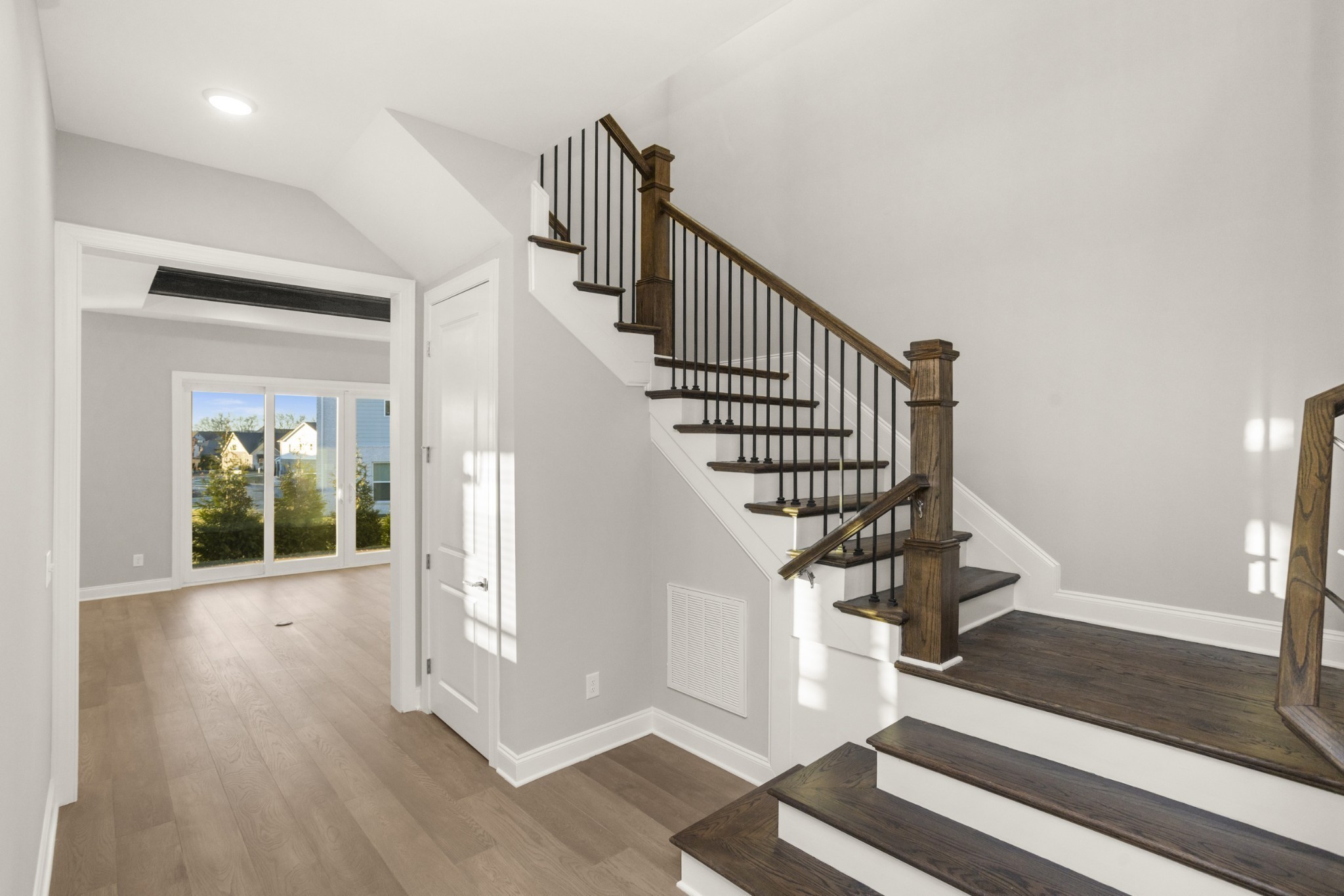 1933 Harmony Road Spring Hill TN 37174