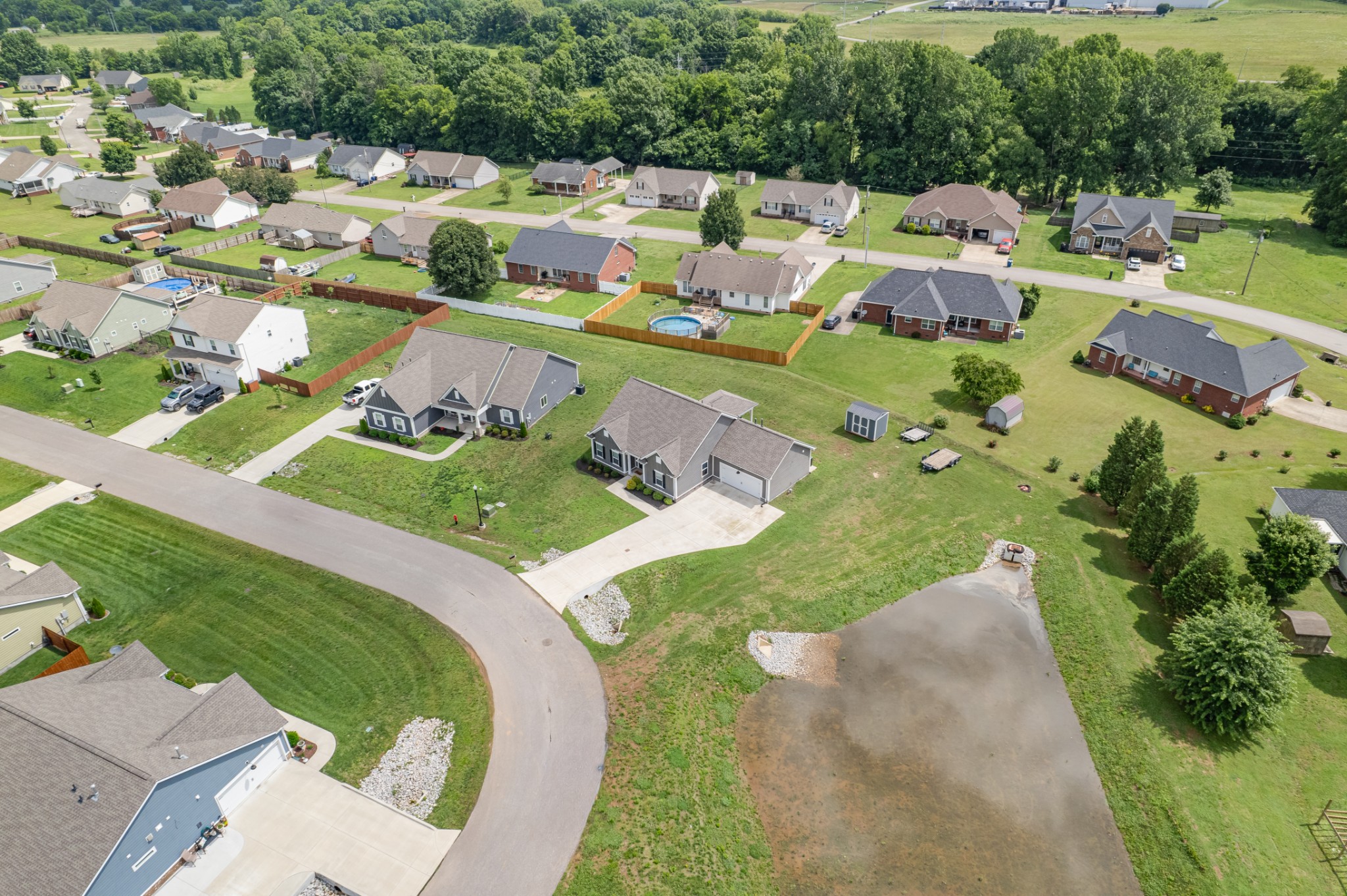 727 Larry Circle Mount Pleasant TN 38474