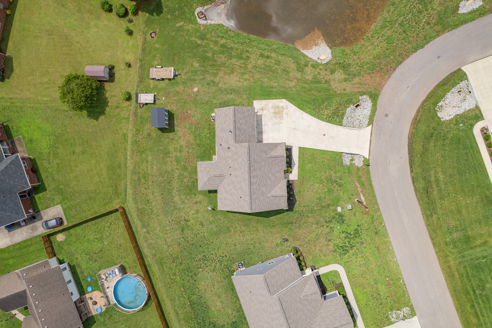 727 Larry Circle Mount Pleasant TN 38474