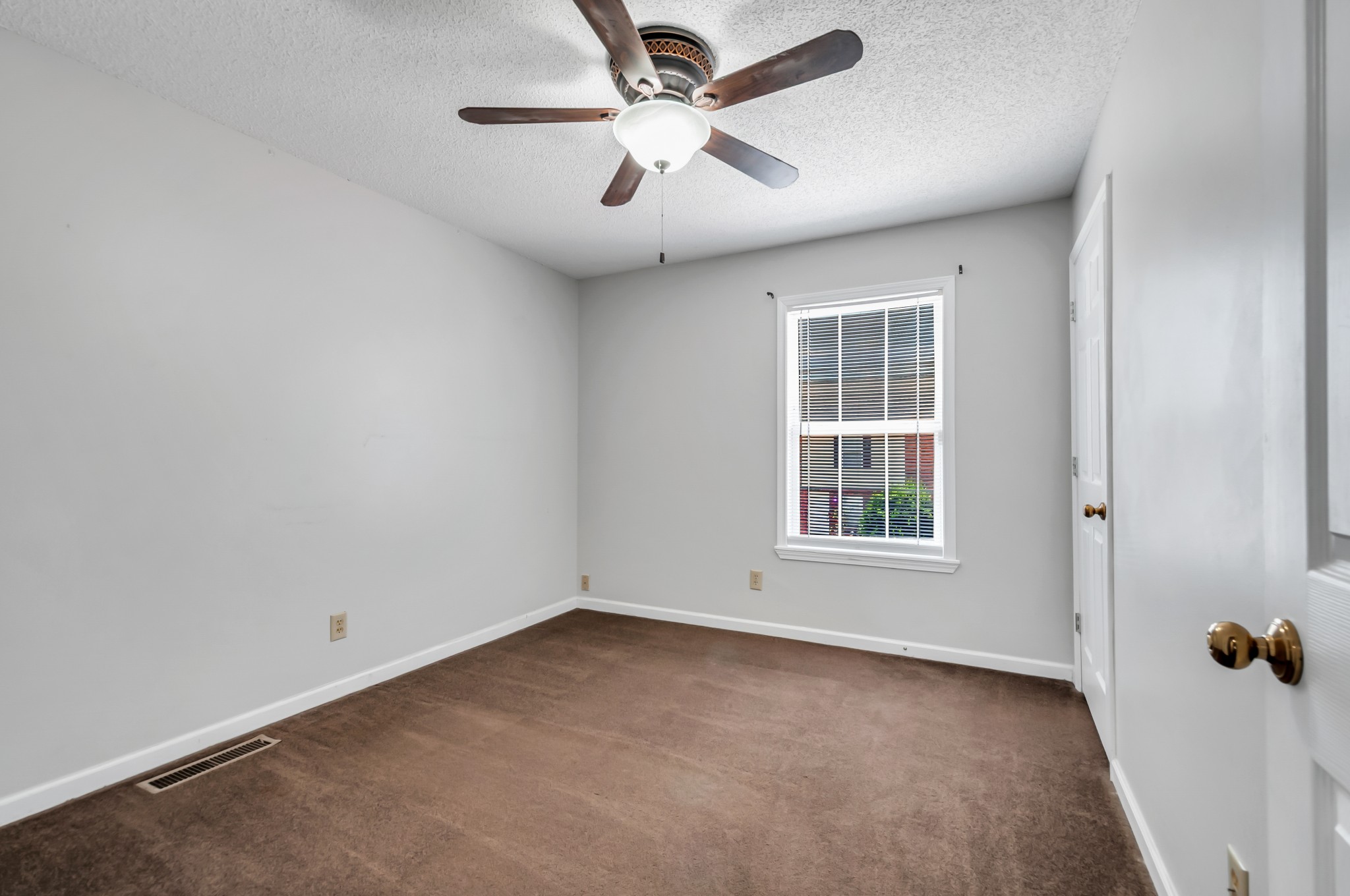 284 Raleigh Drive Clarksville TN 37043