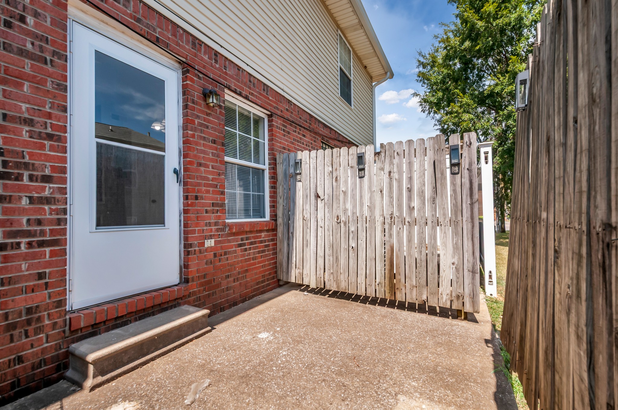 284 Raleigh Drive Clarksville TN 37043