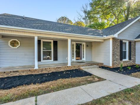 1778 Broadripple Drive Clarksville TN 37042