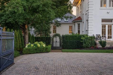 3728 West End Avenue Nashville TN 37205