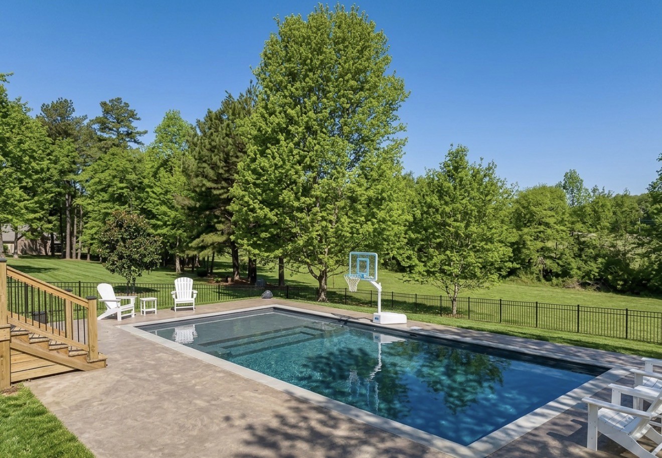 Dickson TN, 524 Country Club Drive