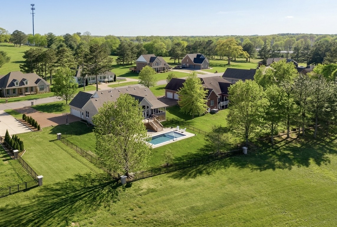 524 Country Club Drive Dickson TN 37055