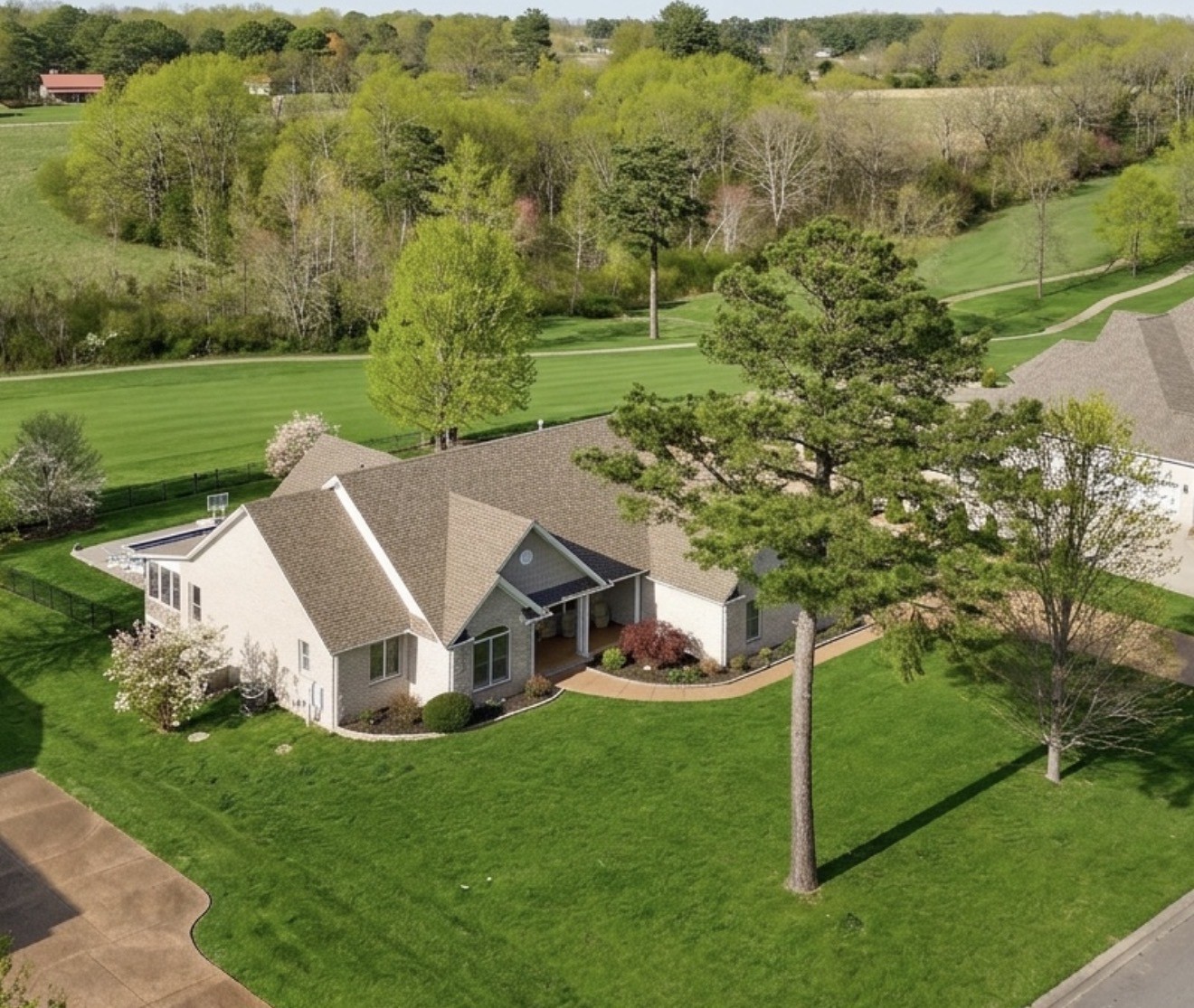 524 Country Club Drive Dickson TN 37055