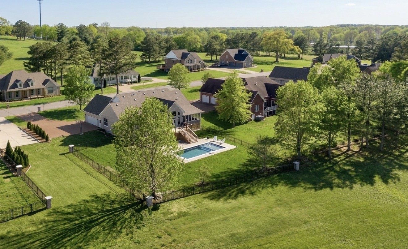 524 Country Club Drive Dickson TN 37055