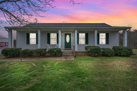 1021 Deerfield Drive Chapmansboro TN 37035