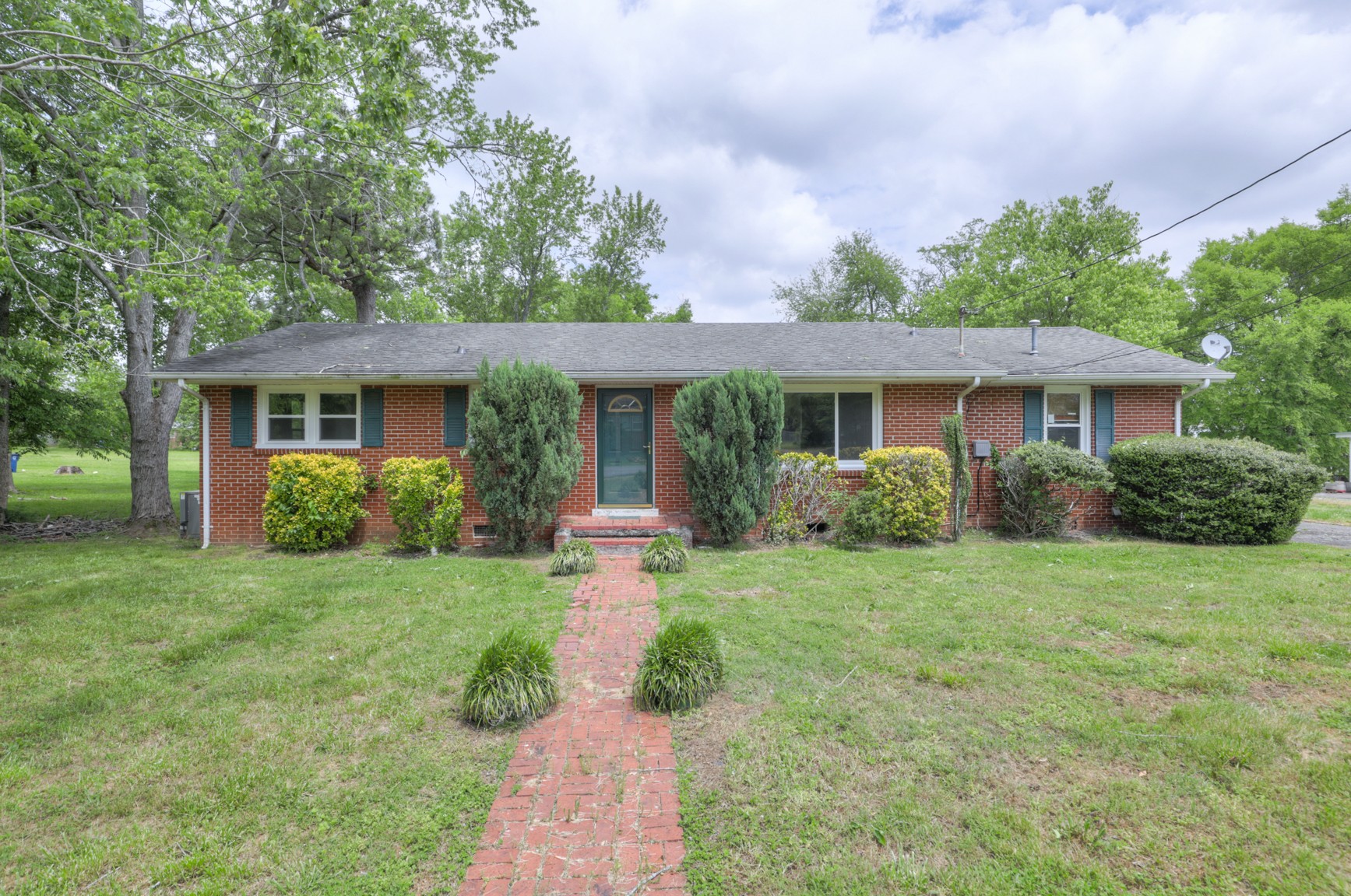 117 Whiteside Street Shelbyville TN 37160