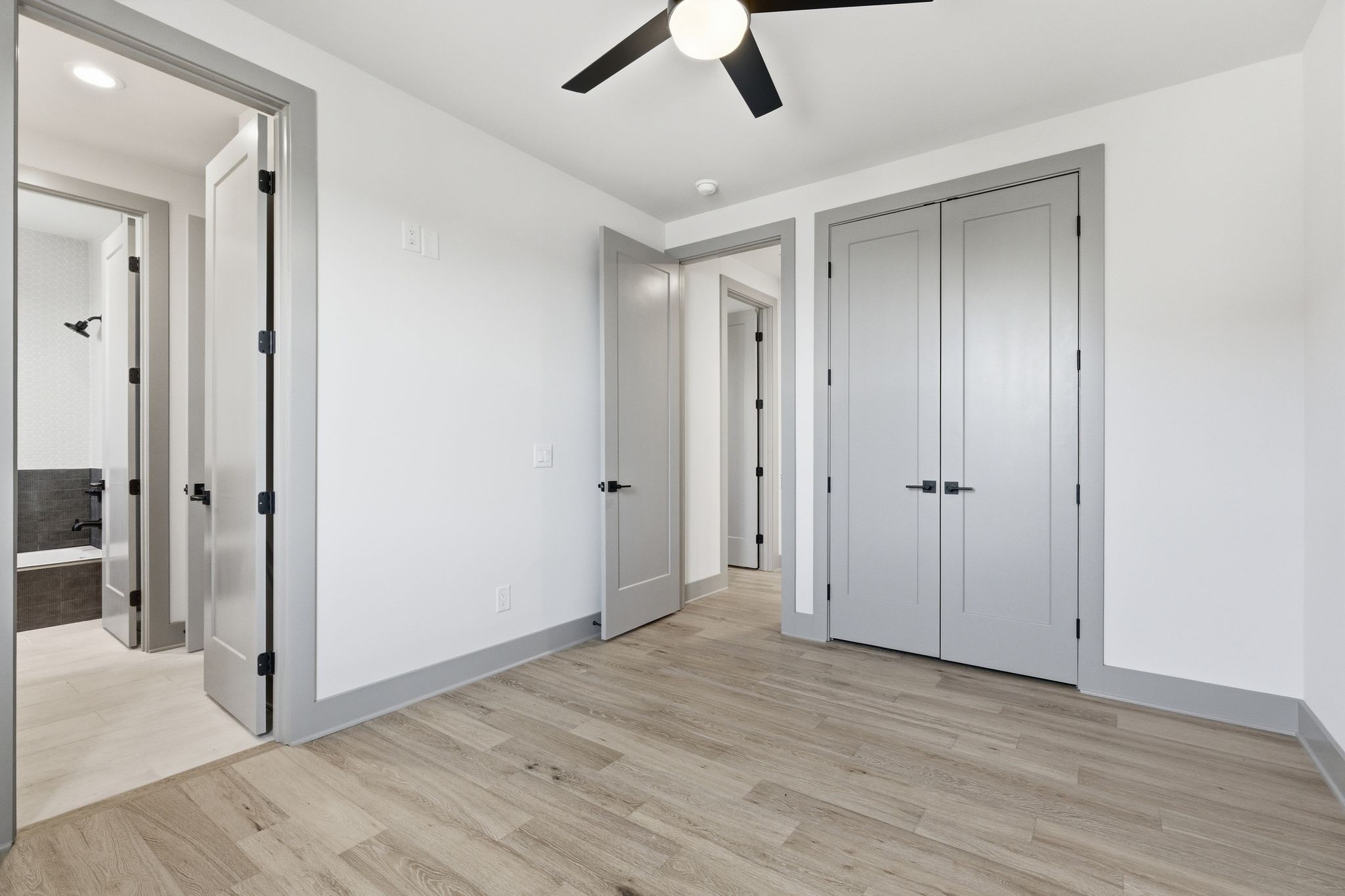 2014B 9th Ave, N Nashville TN 37208