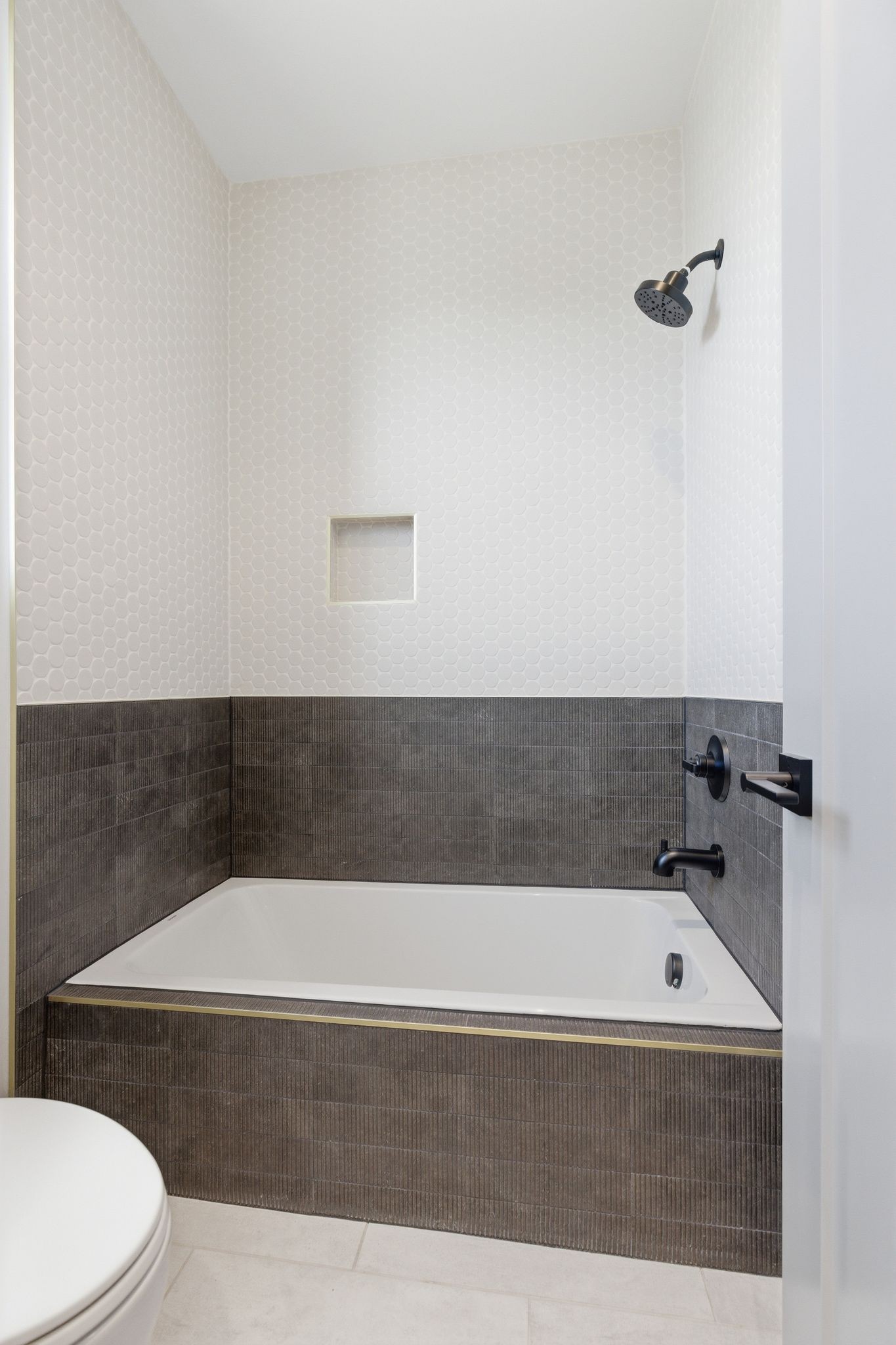 2014B 9th Ave, N Nashville TN 37208