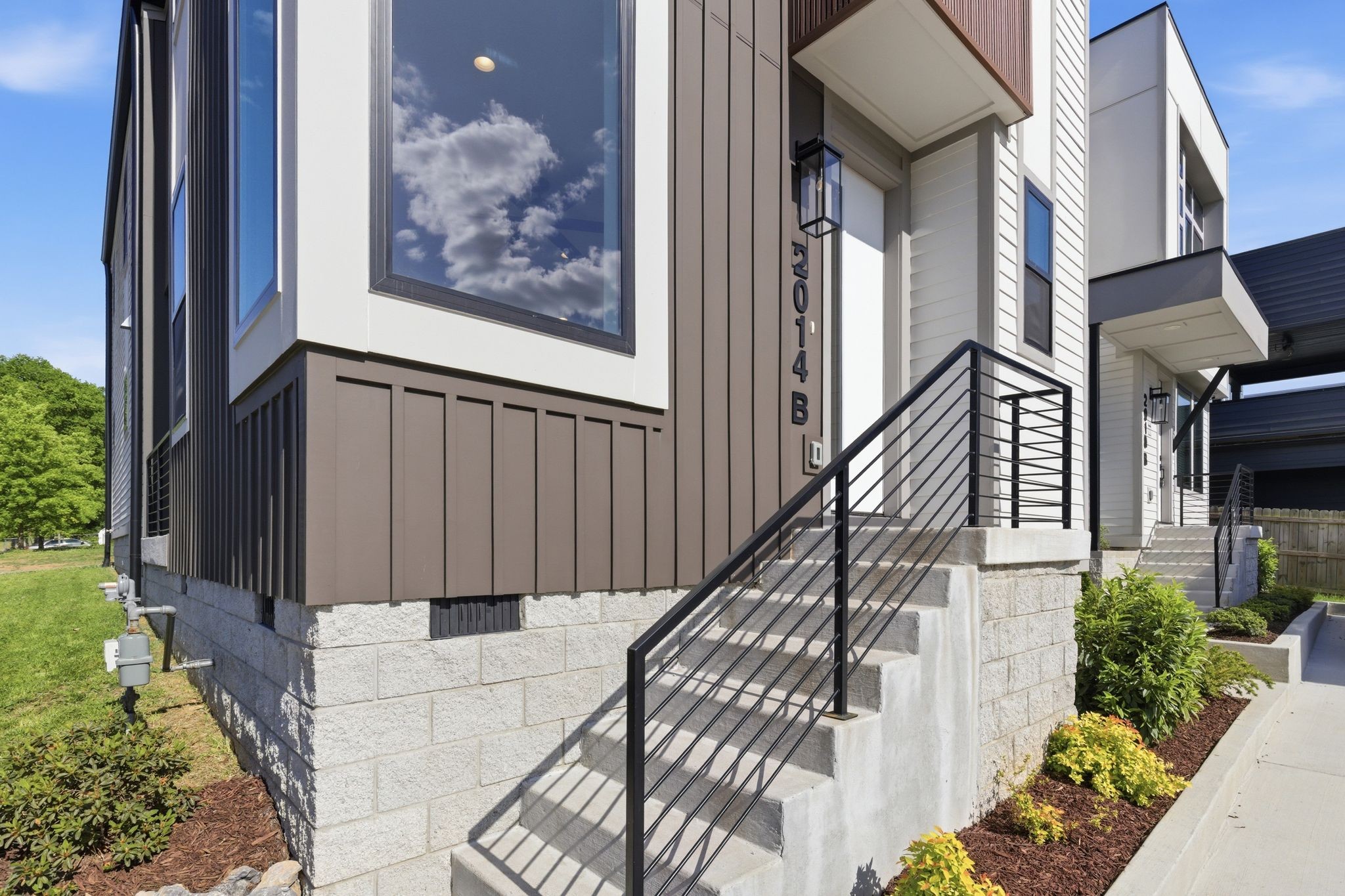 2014B 9th Ave, N Nashville TN 37208
