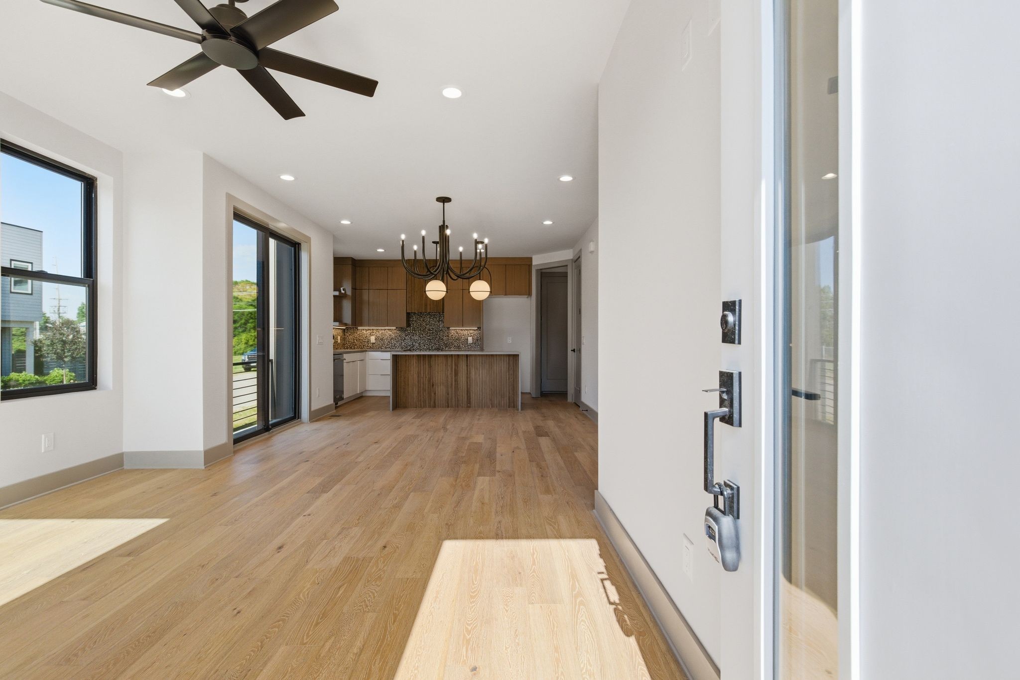 2014B 9th Ave, N Nashville TN 37208
