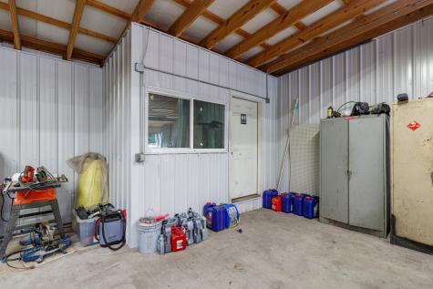 2262 Woodbury Highway Manchester TN 37355