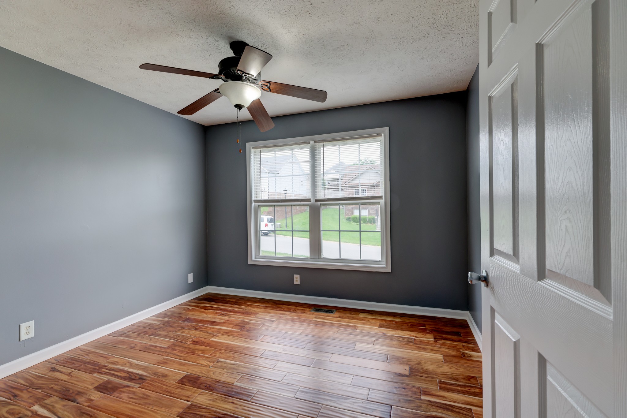 2536 Tennyson Drive Clarksville TN 37040