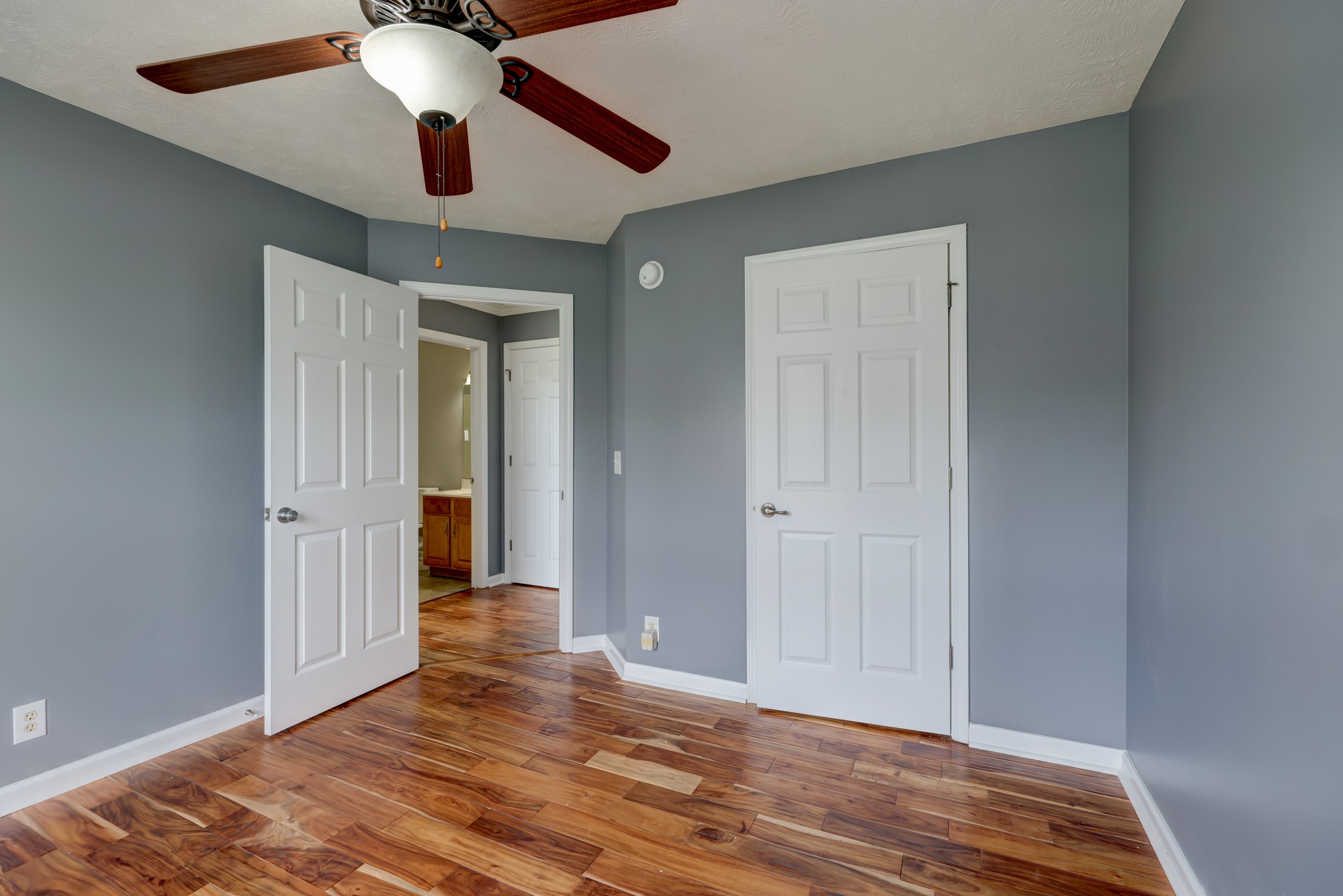 2536 Tennyson Drive Clarksville TN 37040