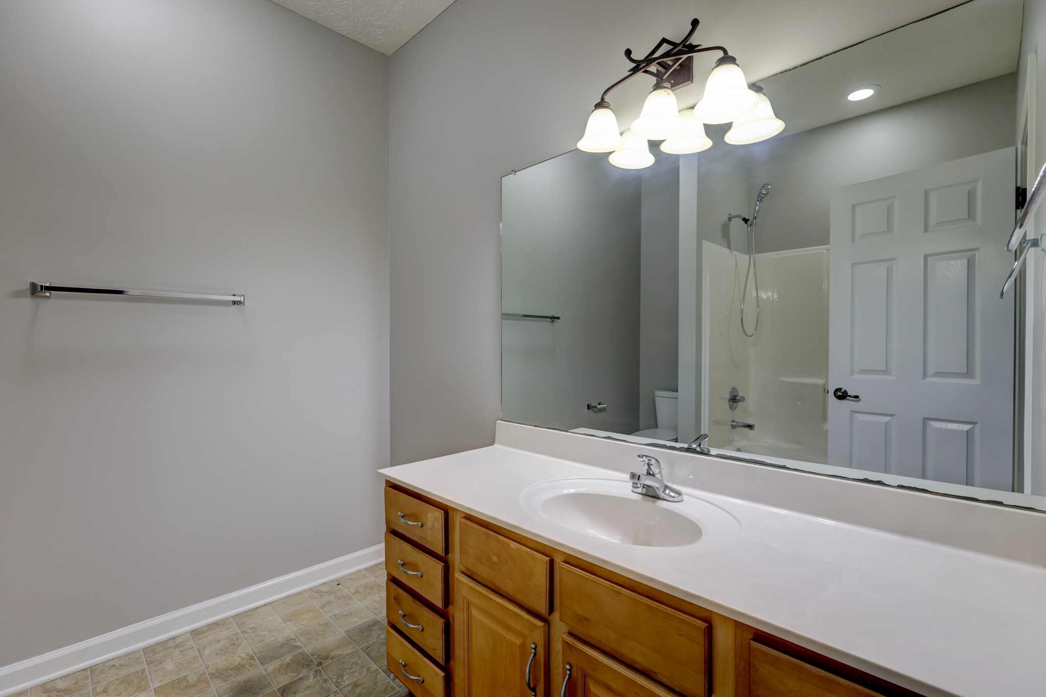2536 Tennyson Drive Clarksville TN 37040