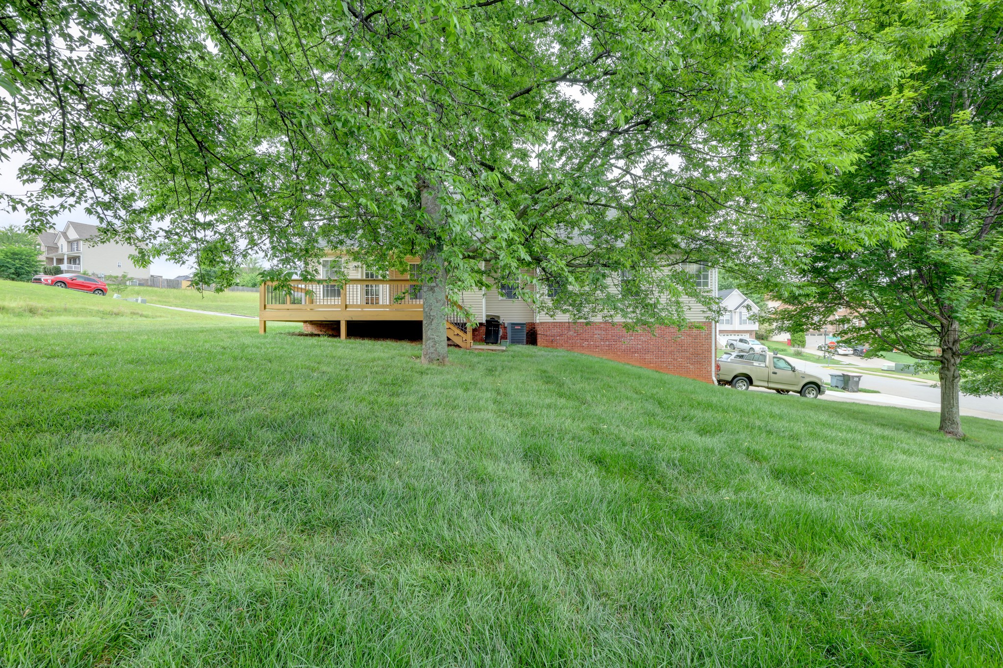 2536 Tennyson Drive Clarksville TN 37040