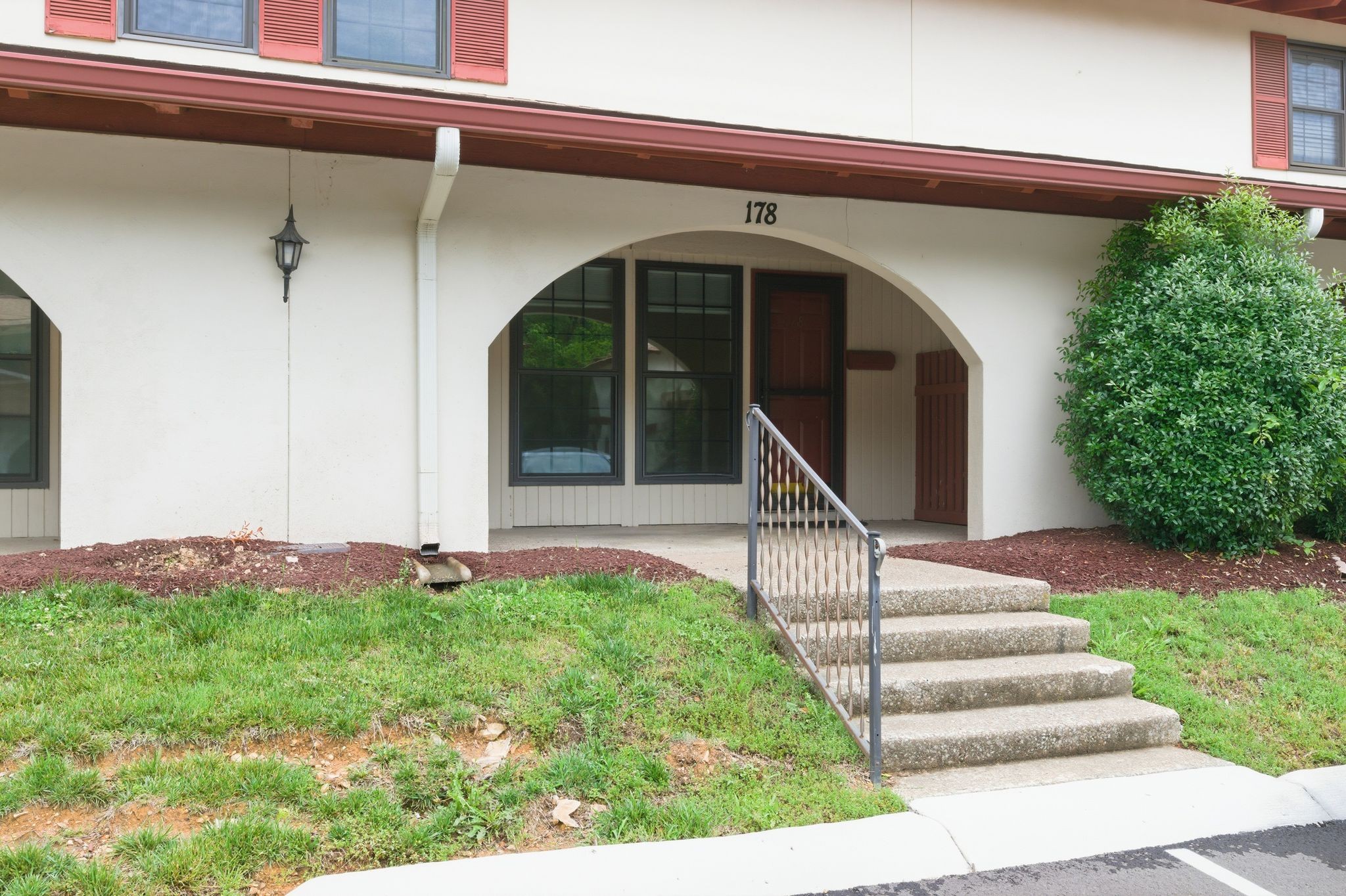 214 Old Hickory Boulevard Nashville TN 37221