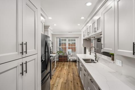 8542 Sawyer Brown Road Nashville TN 37221