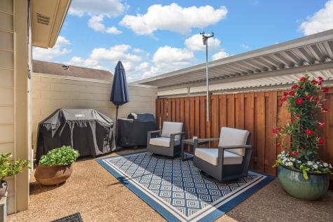 8542 Sawyer Brown Road Nashville TN 37221