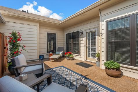 8542 Sawyer Brown Road Nashville TN 37221