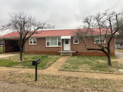 105 Smith Street Huntland TN 37345