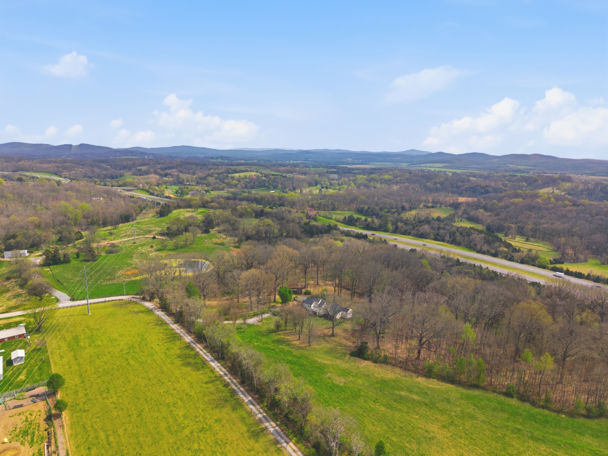 8267 Hawkins Road College Grove TN 37046