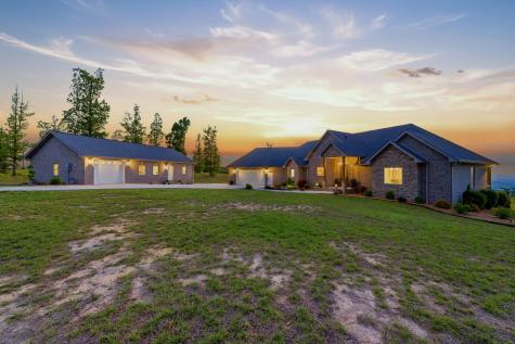 577 Box House Road Belvidere TN 37306