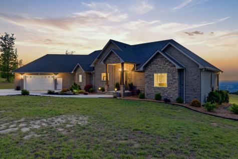 577 Box House Road Belvidere TN 37306