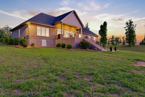 577 Box House Road Belvidere TN 37306