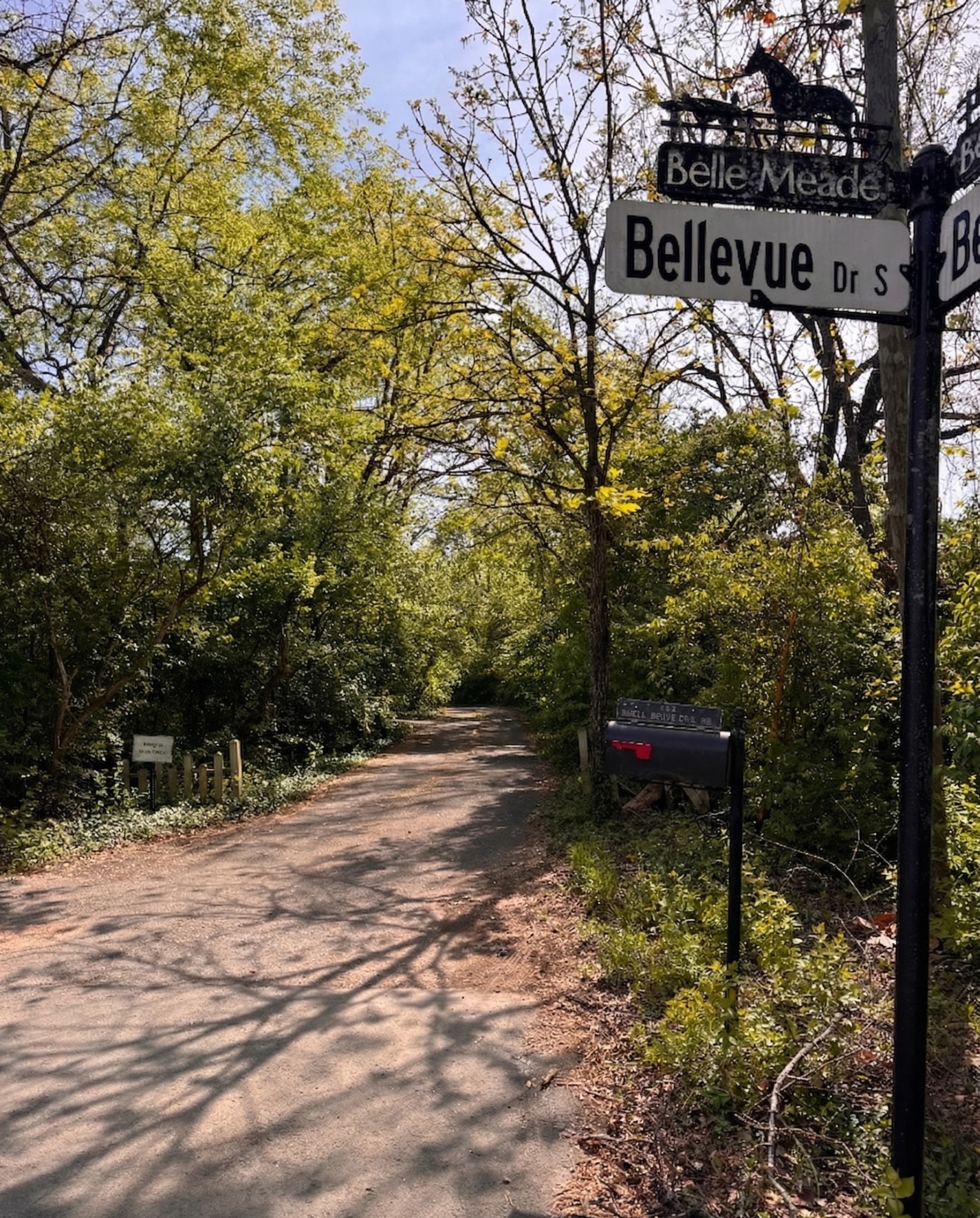 100 Bellevue Dr, W Nashville TN 37205