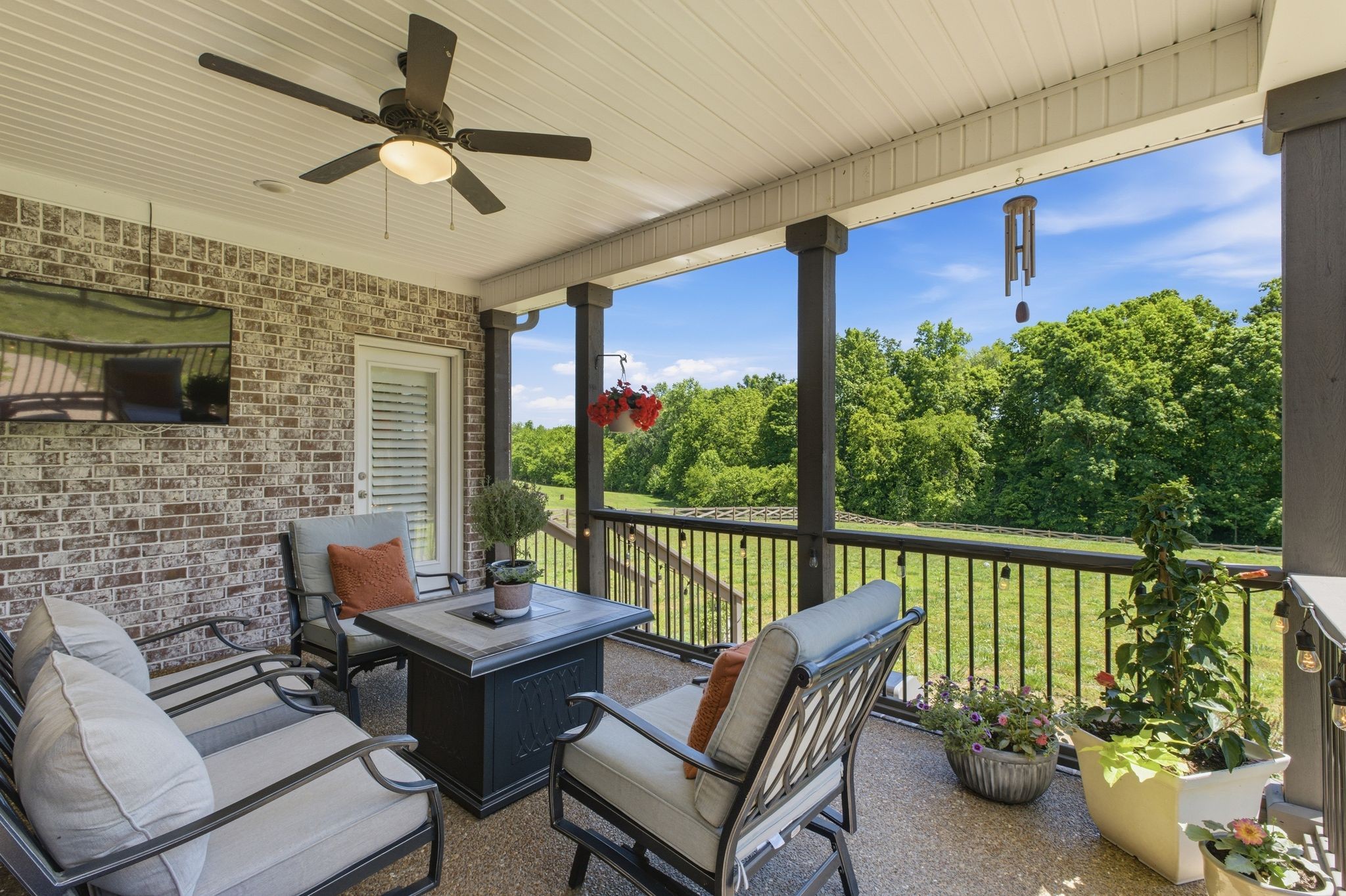 17845 Highway 76, E Springfield TN 37172