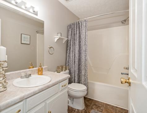 120 E Crawford Court Bell Buckle TN 37020