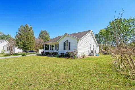 120 E Crawford Court Bell Buckle TN 37020