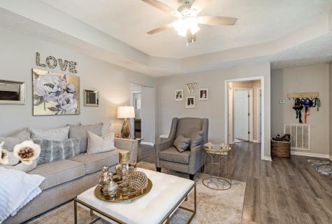 120 E Crawford Court Bell Buckle TN 37020