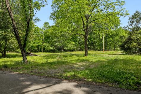 1675 Balthrop Branch Road Dickson TN 37055