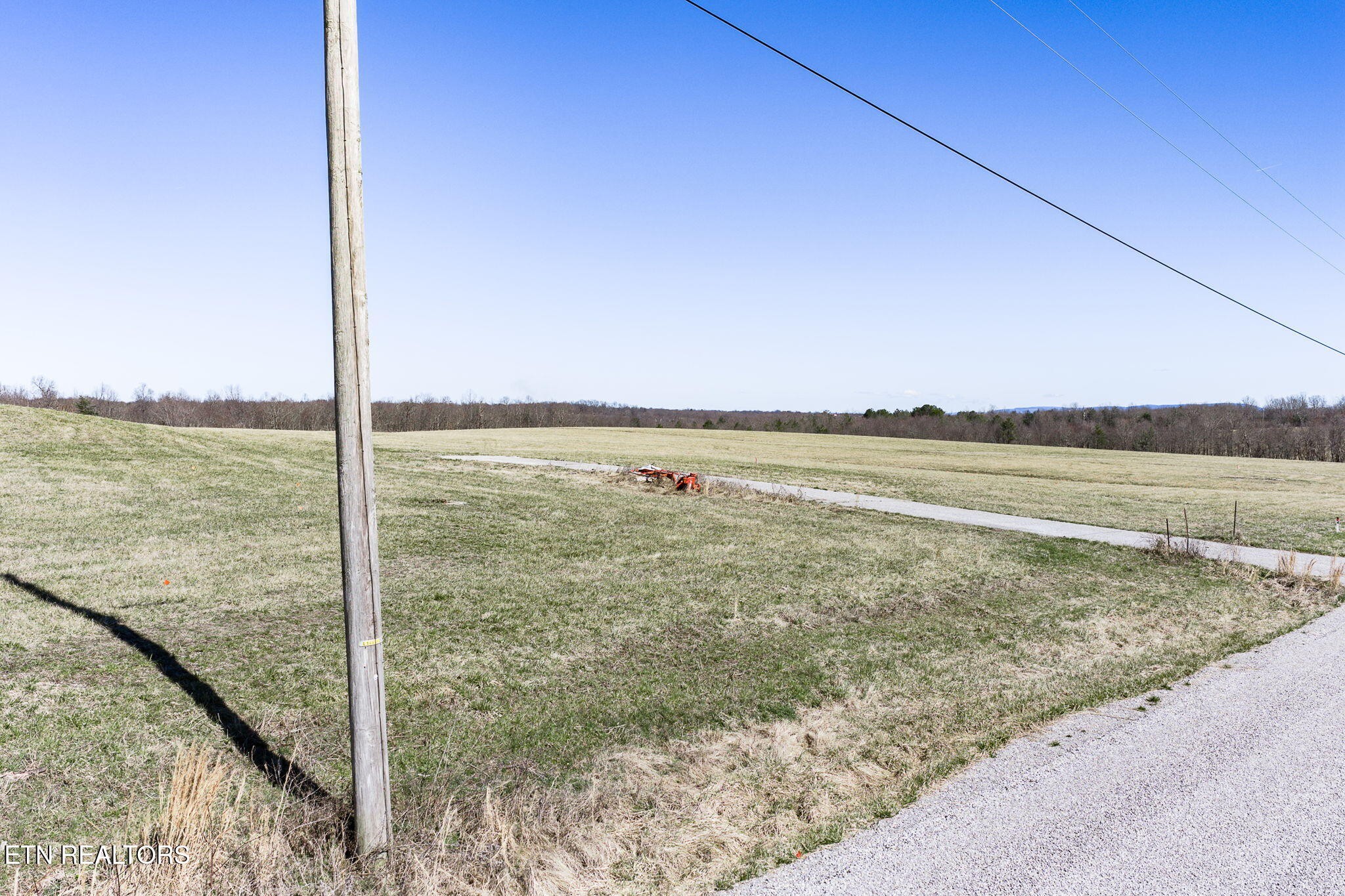 4 Nicholson Drive Crossville TN 38572