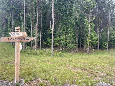 135 Honeybee Court Jasper TN 37347