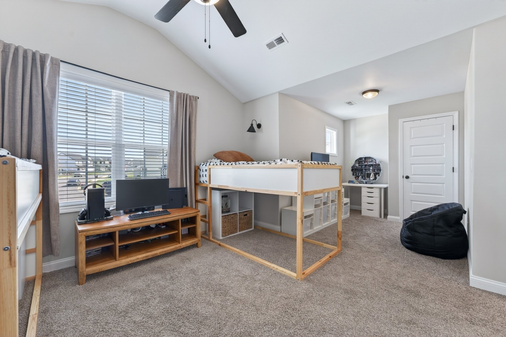 842 Marksman Court Clarksville TN 37042