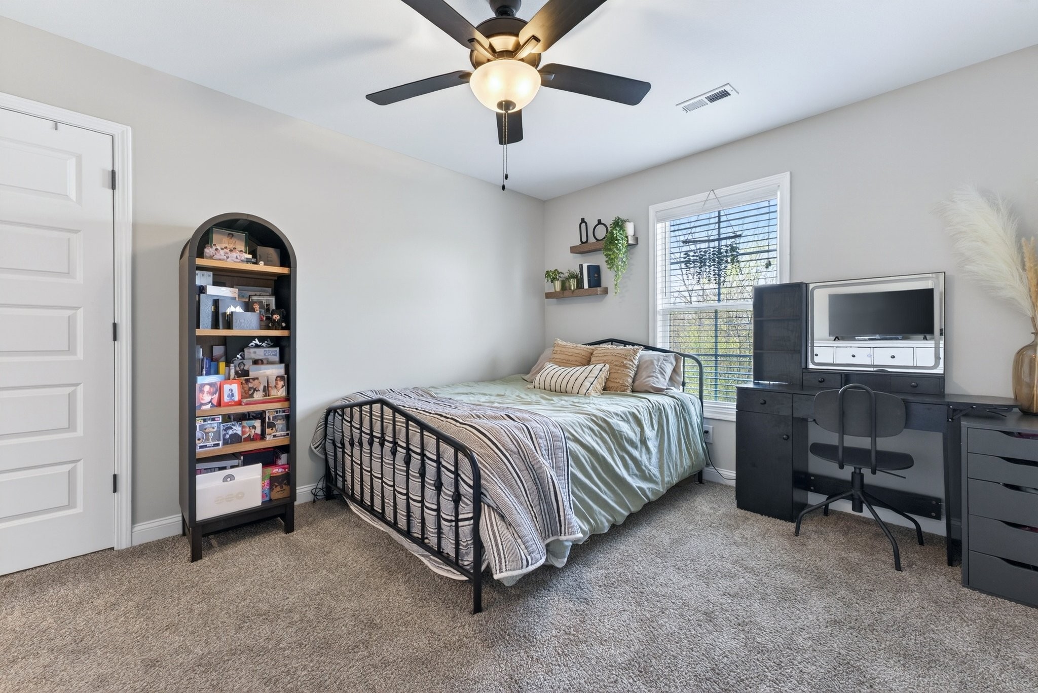 842 Marksman Court Clarksville TN 37042