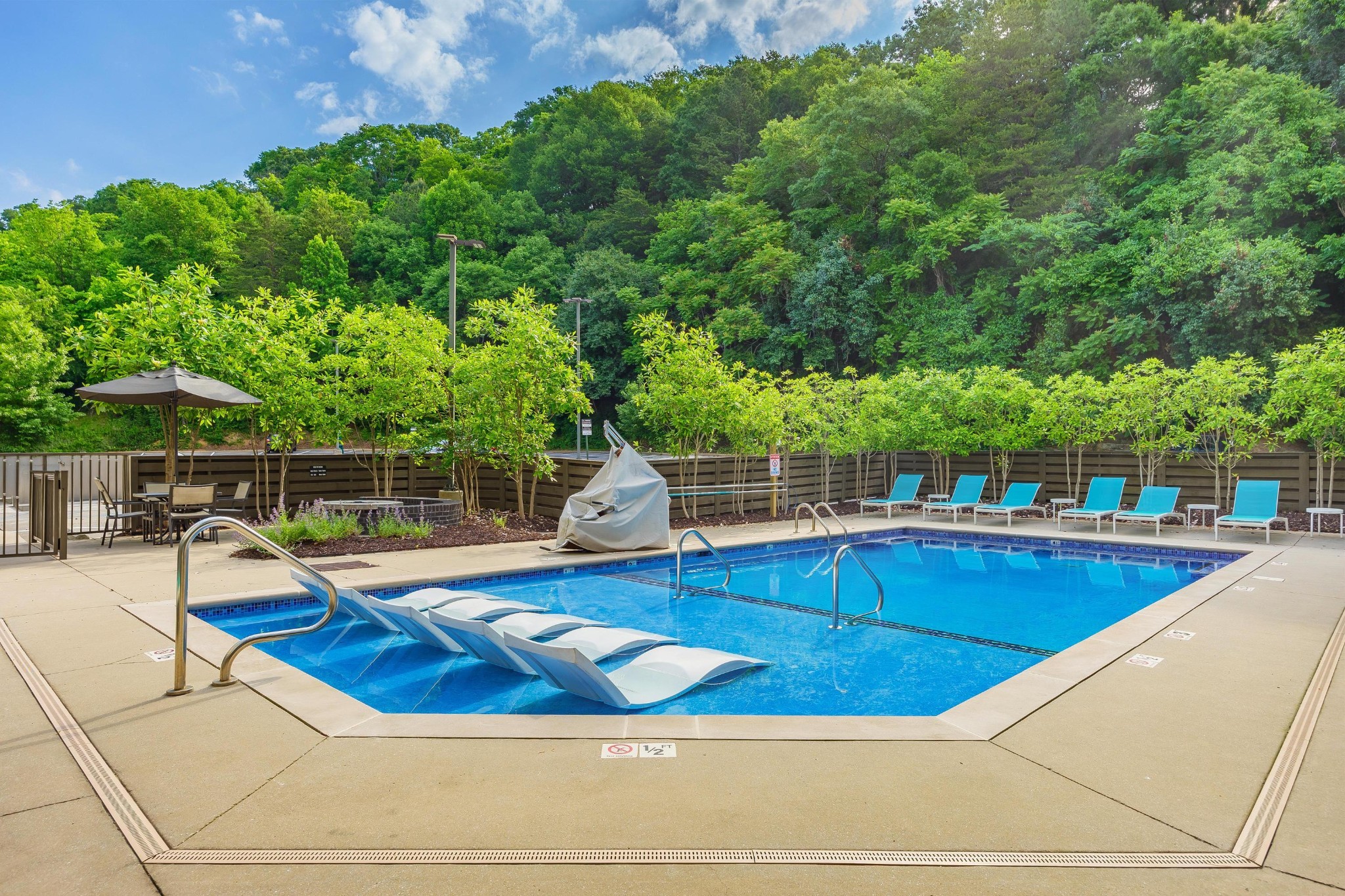 782 Riverfront Parkway Chattanooga TN 37402