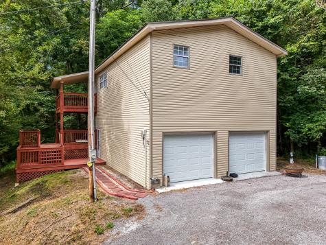 1555 Gassaway Main Street Liberty TN 37095