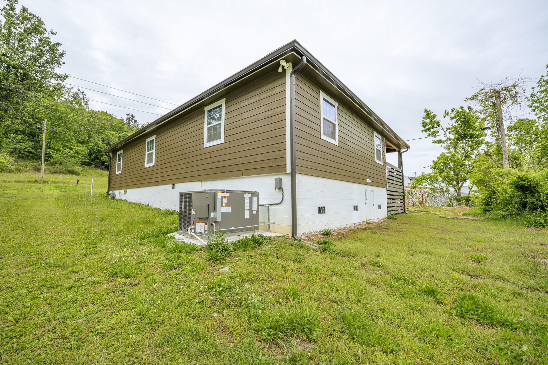 411 Highway 64, W Waynesboro TN 38485