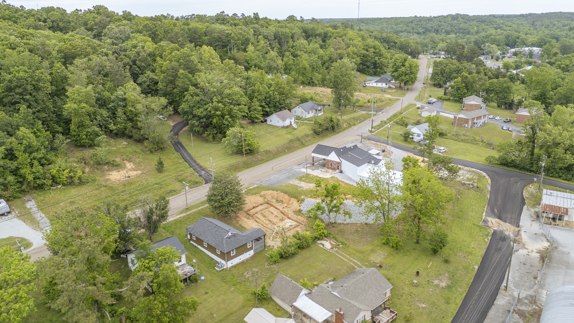 411 Highway 64, W Waynesboro TN 38485