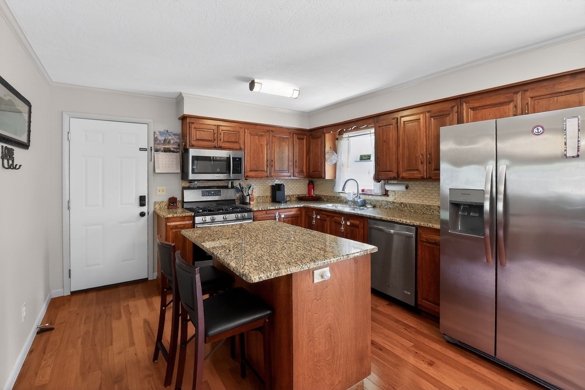 906 Riverside Circle Celina TN 38551
