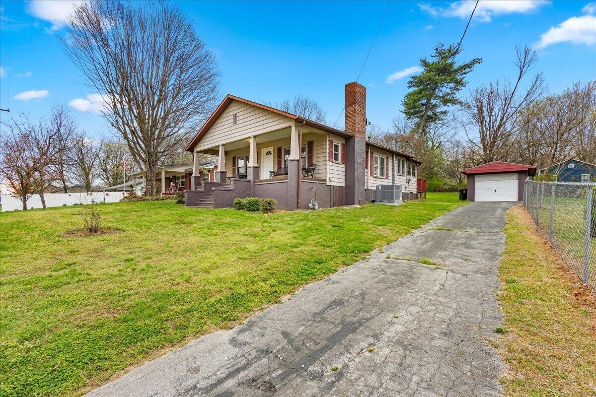 109 Fisher Street Athens TN 37303