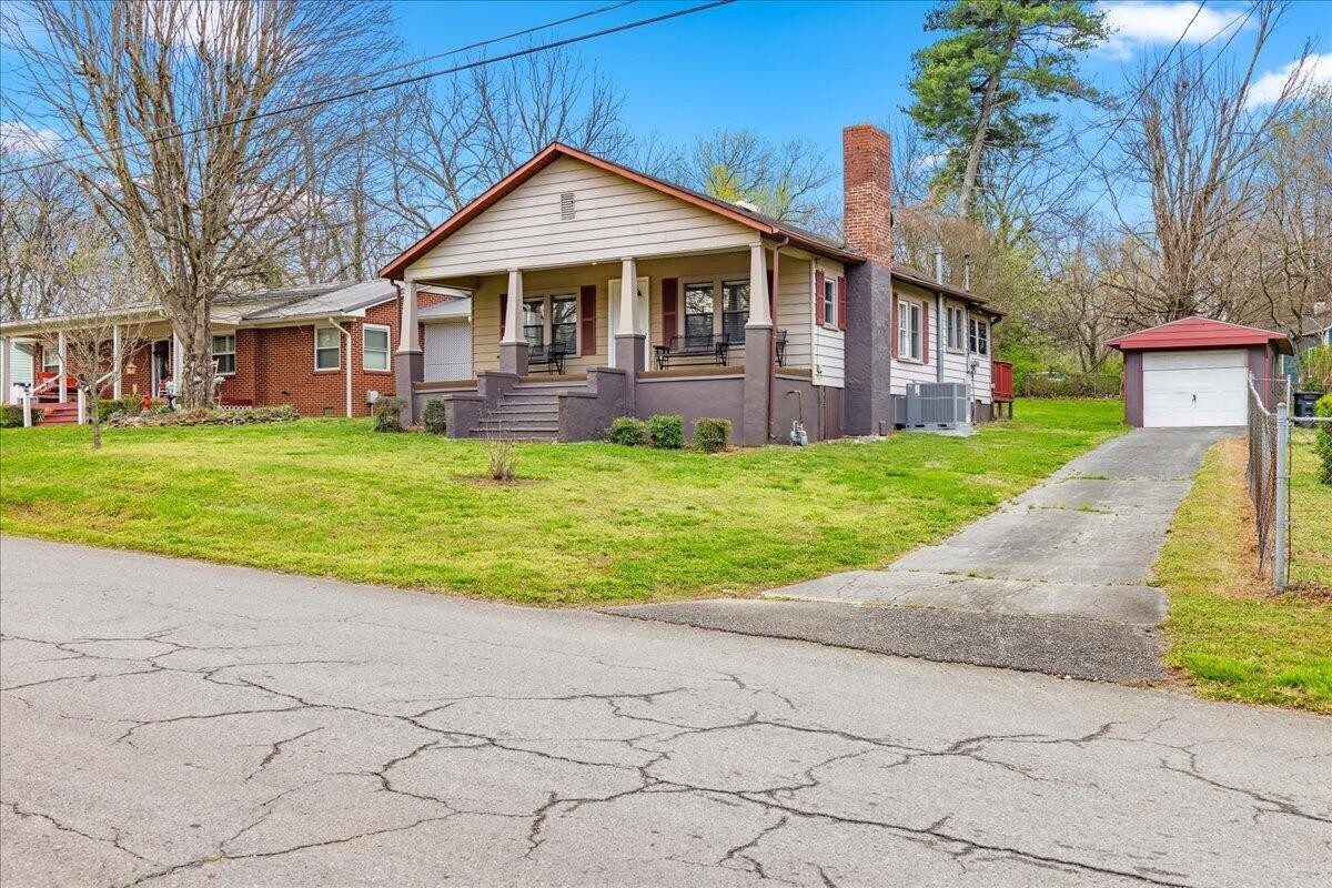 109 Fisher Street Athens TN 37303