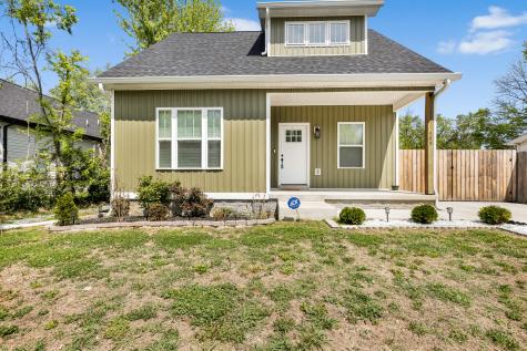 795 19th Ave, W Springfield TN 37172