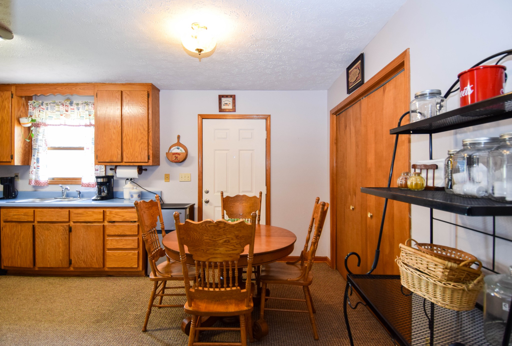 135 Old Highway 52w Portland TN 37148